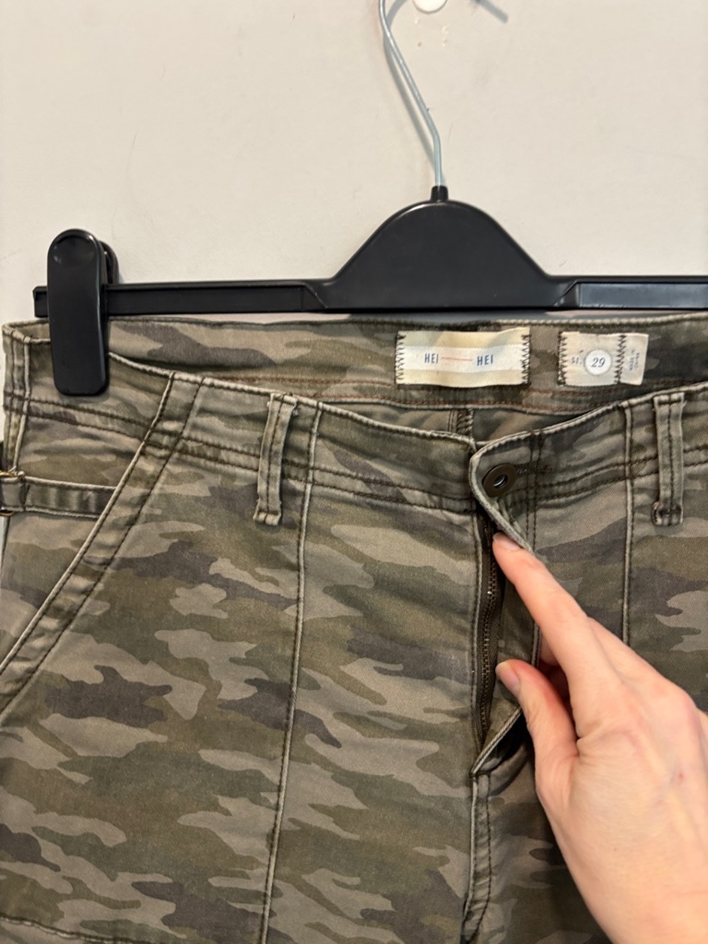 Anthro Hei Hei Camo Utility Pants Skinny Mid Rise 29 Casual Weekend Coastal Chic - Picture 8 of 13